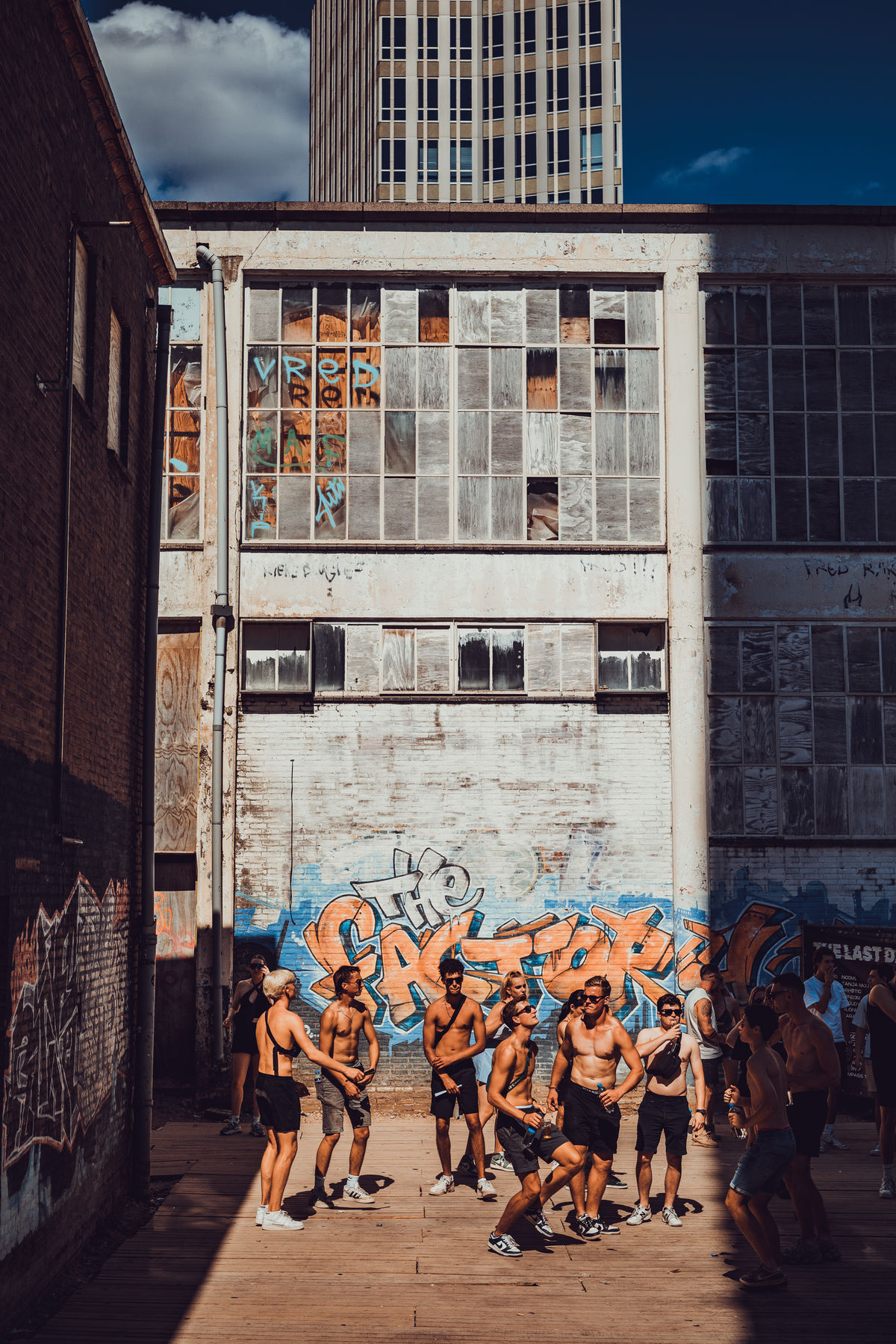 Loading... just a sec